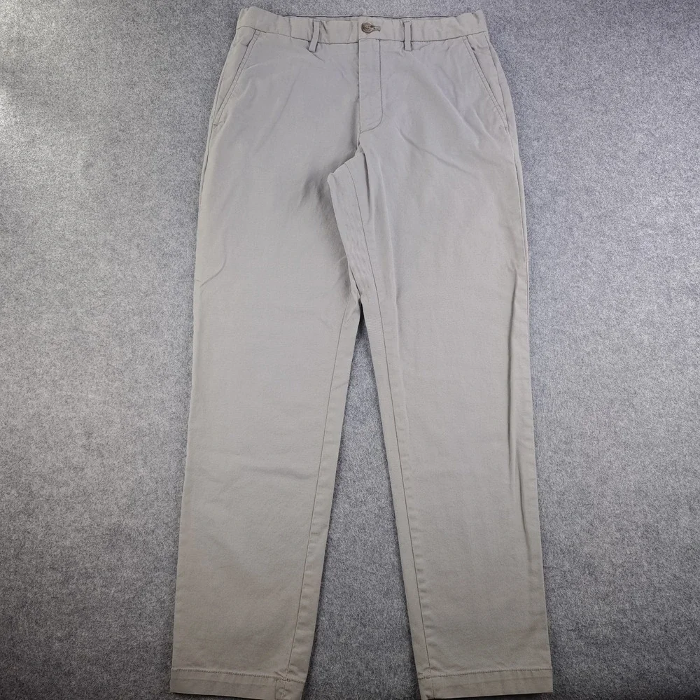 Banana Republic Lived In Chino Pants Mens 31x32 Athletic Fit Gray Flat Front
